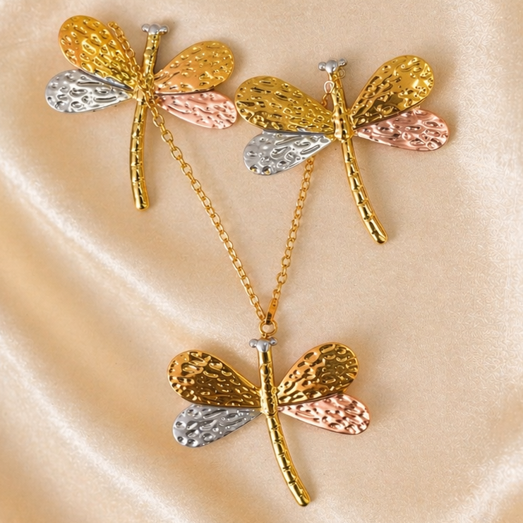 Anti Tarnish 3-Tone Combo Set with 1 pair of earring and Necklace 8