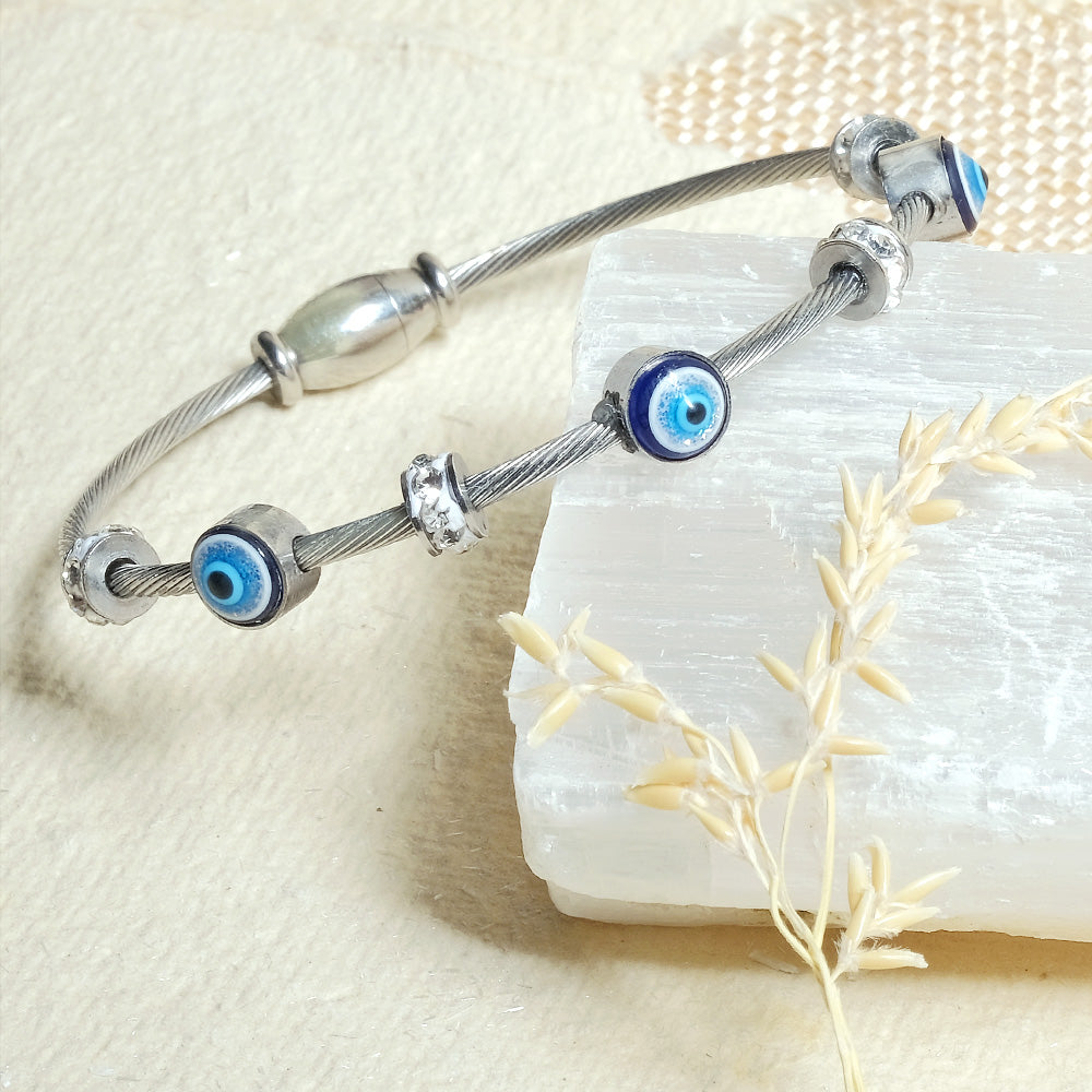 Anti Tarnish Silver Evil Eye Bracelet 1