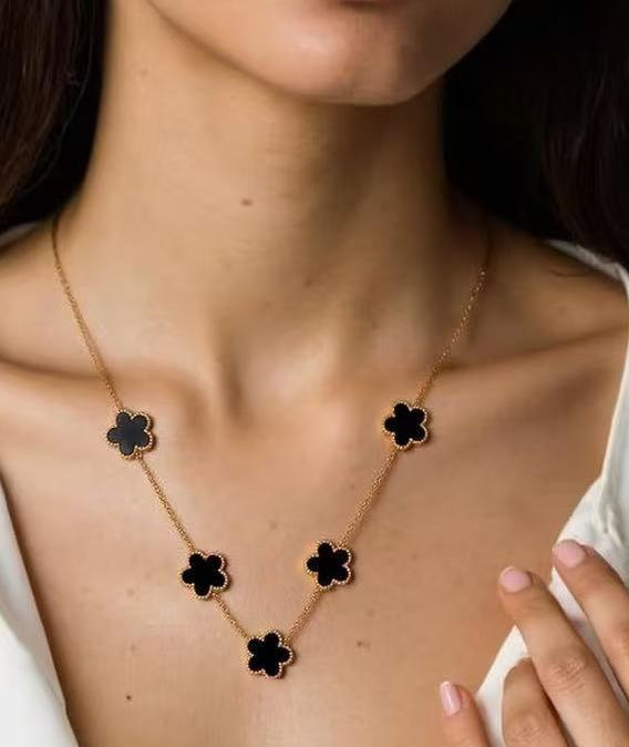 Anti Tarnish Clover Necklace (6006)