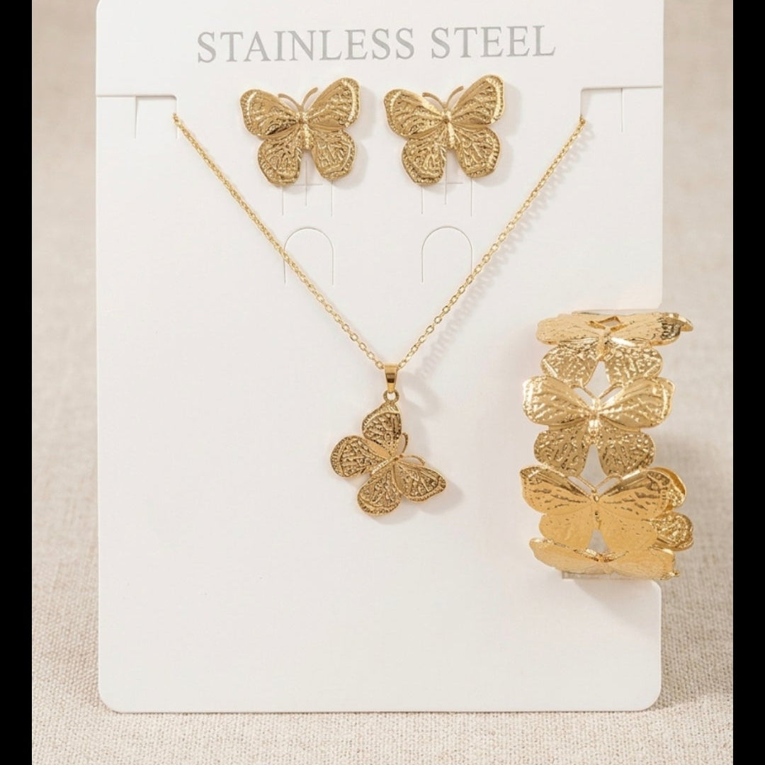 Anti Tarnish Combo Set with 1 Pair of Earring, Bracelet and Necklace