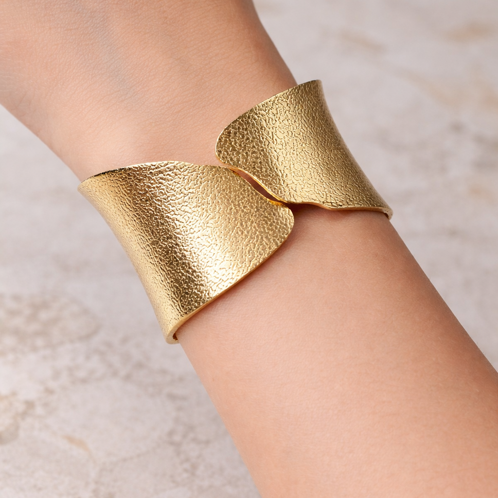 Broad Bracelet 2