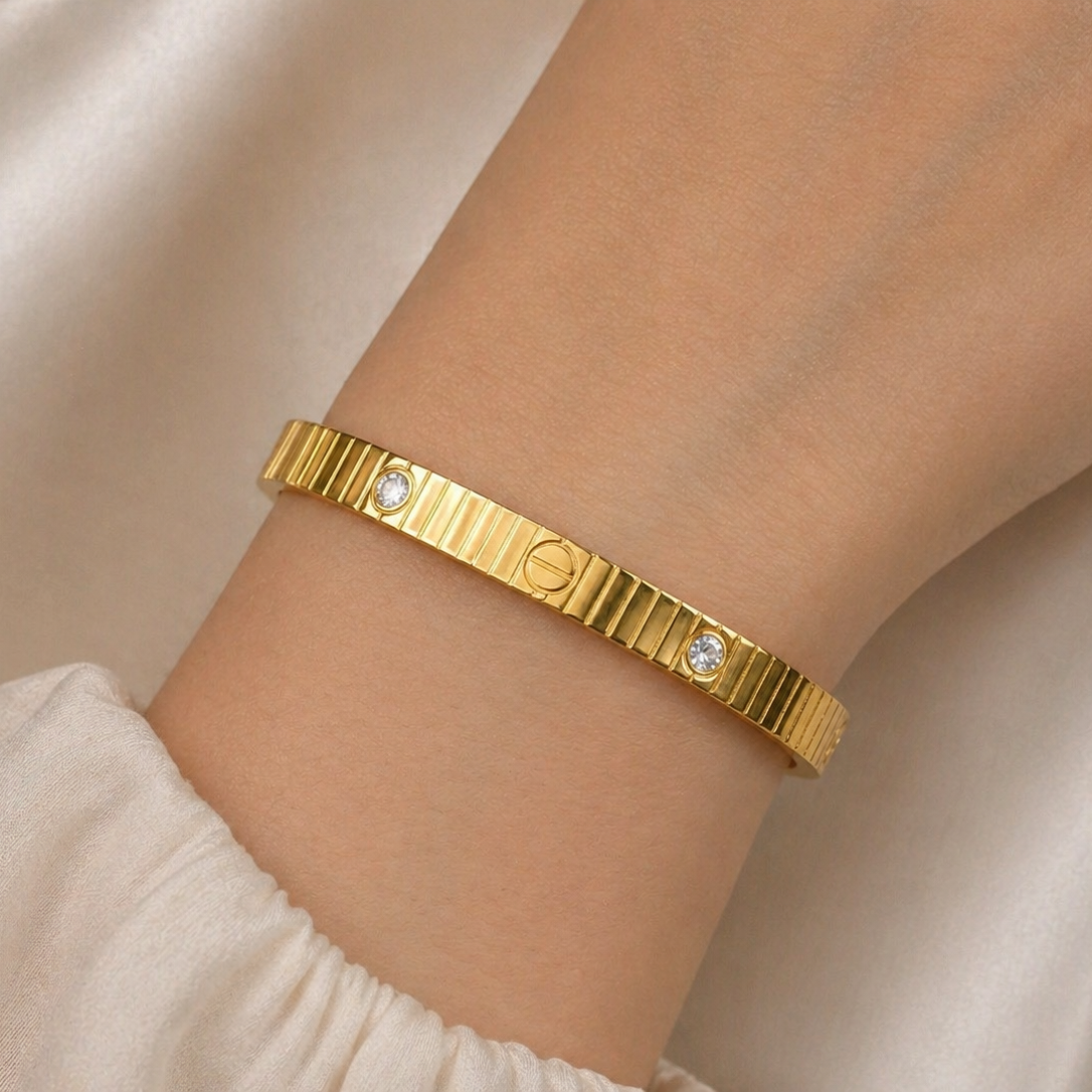 Anti Tarnish Golden Cartier Bracelet
