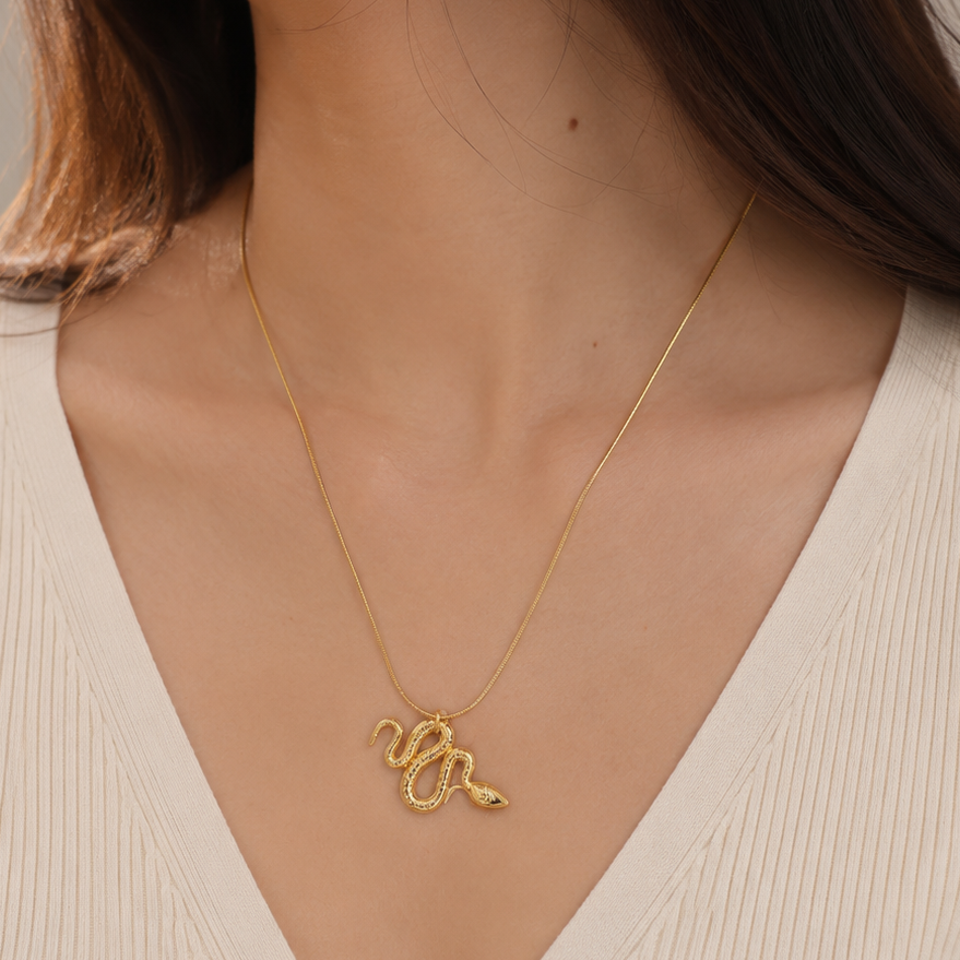 Anti Tarnish Chain Pendant (4124)