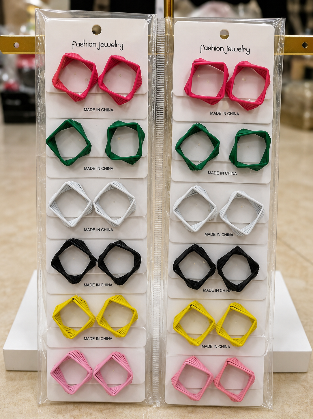 13rs each 12-pair of imported earrings combo (9204)
